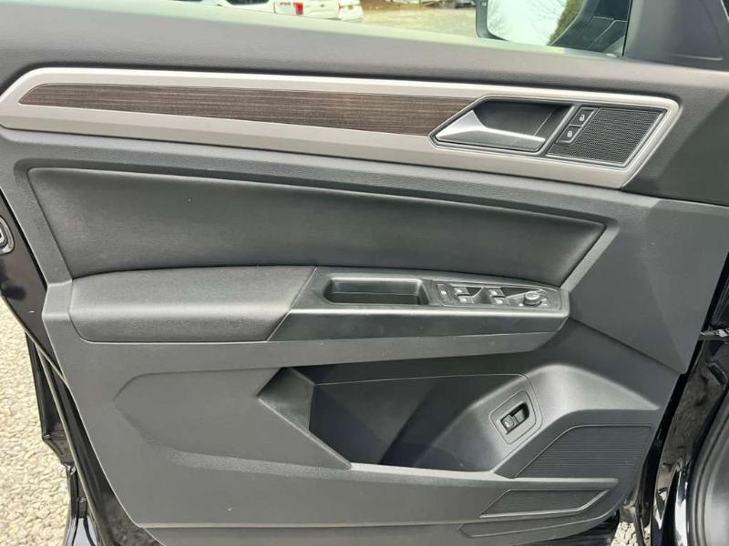 Volkswagen Atlas V6 SE w/Technology R-Line 4MOTION 2019