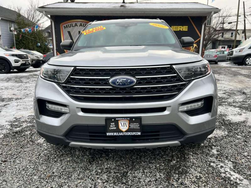 Ford Explorer XLT AWD 2022