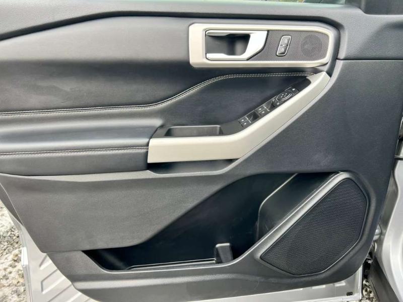 Ford Explorer XLT AWD 2022