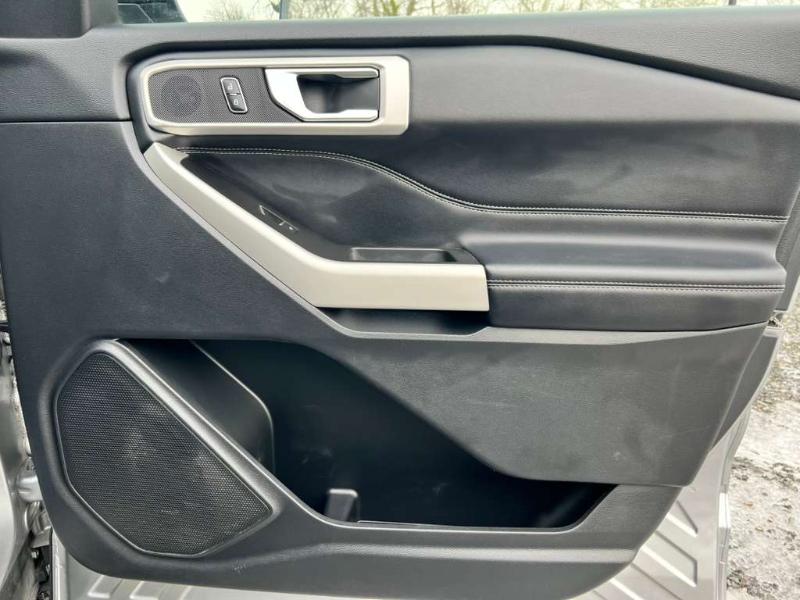 Ford Explorer XLT AWD 2022