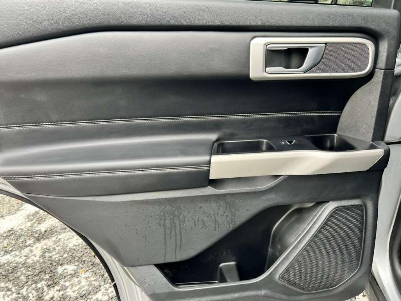 Ford Explorer XLT AWD 2022