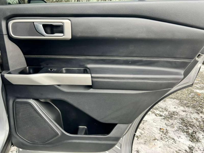 Ford Explorer XLT AWD 2022