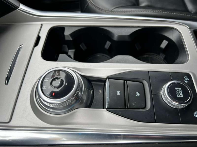 Ford Explorer XLT AWD 2022