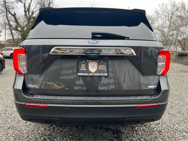 Ford Explorer XLT AWD 2020