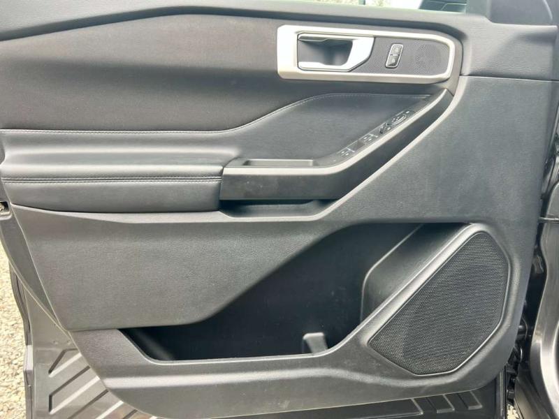 Ford Explorer XLT AWD 2020