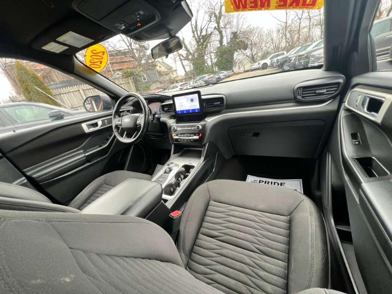 Ford Explorer XLT AWD 2020