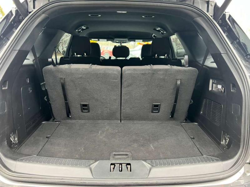 Ford Explorer XLT AWD 2020