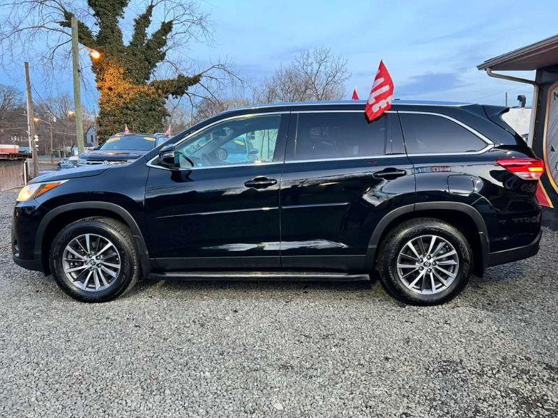 Toyota Highlander XLE AWD V6 2019