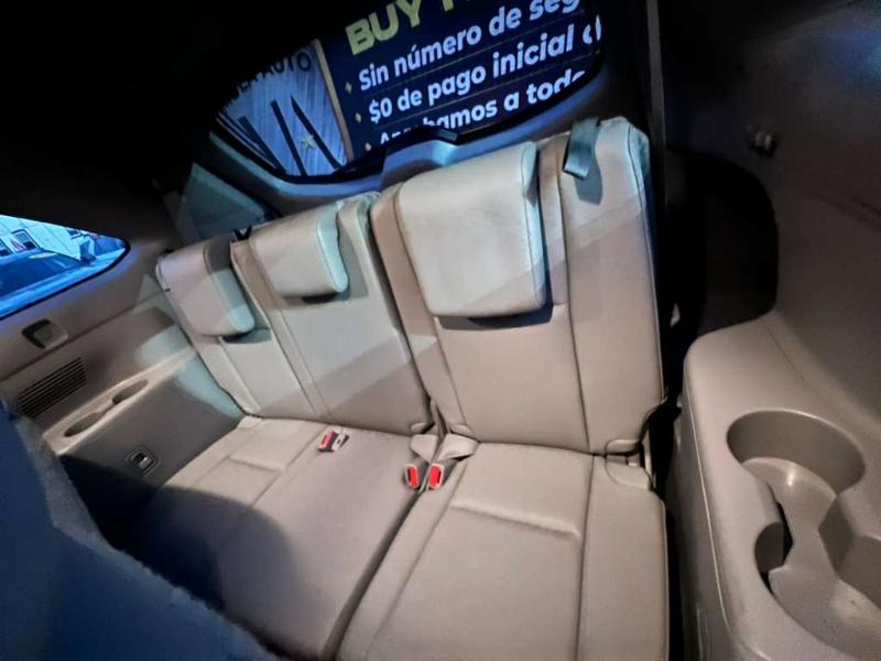 Toyota Highlander XLE AWD V6 2019