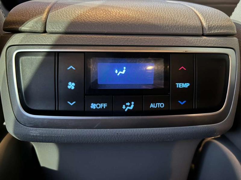 Toyota Highlander XLE AWD V6 2019