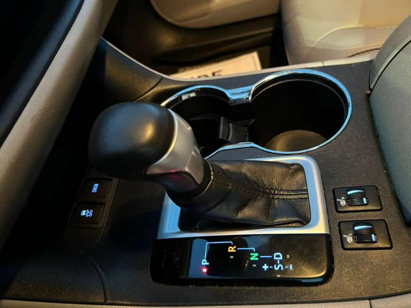 Toyota Highlander XLE AWD V6 2019