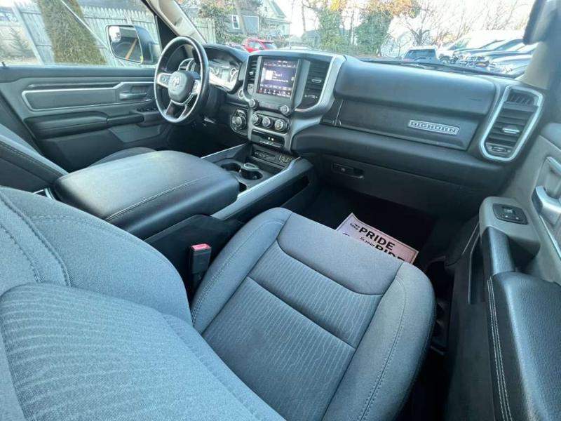 RAM 1500 Big Horn Crew Cab SWB 4WD 2019