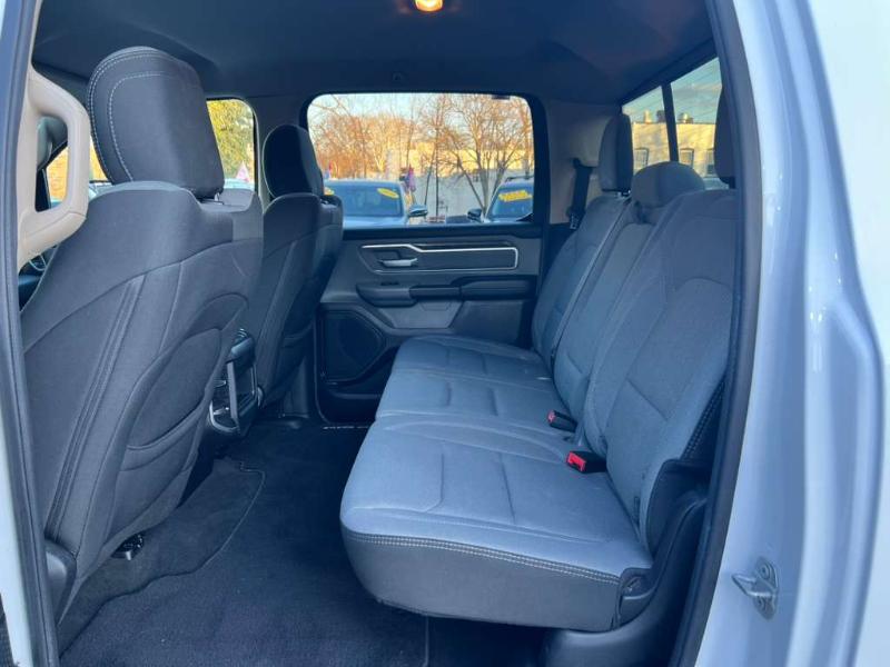 RAM 1500 Big Horn Crew Cab SWB 4WD 2019