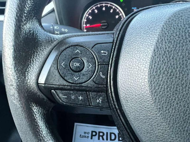 Toyota RAV4 LE AWD 2020