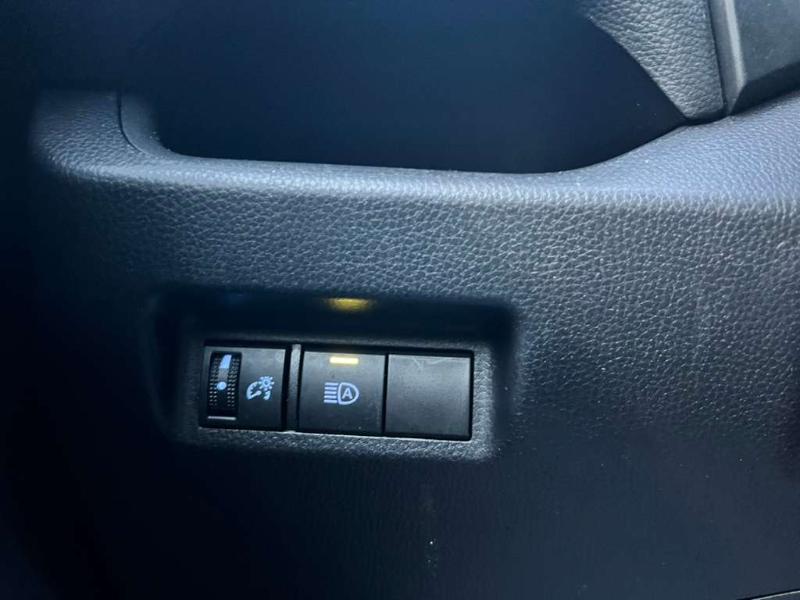 Toyota RAV4 LE AWD 2020