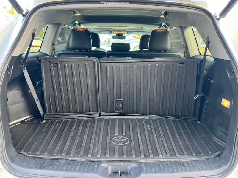 Toyota Highlander XLE AWD V6 2019