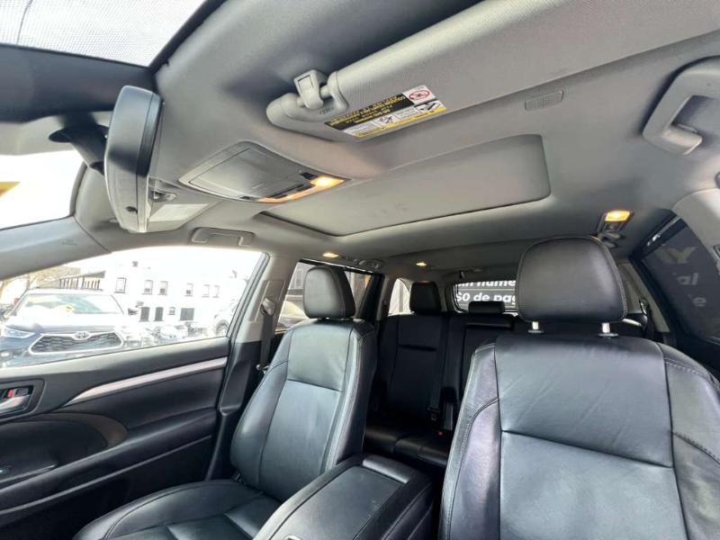 Toyota Highlander XLE AWD V6 2019