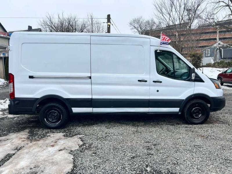 Ford Transit 150 Van Med. Roof w/Sliding Pass. 148-in. WB 2019