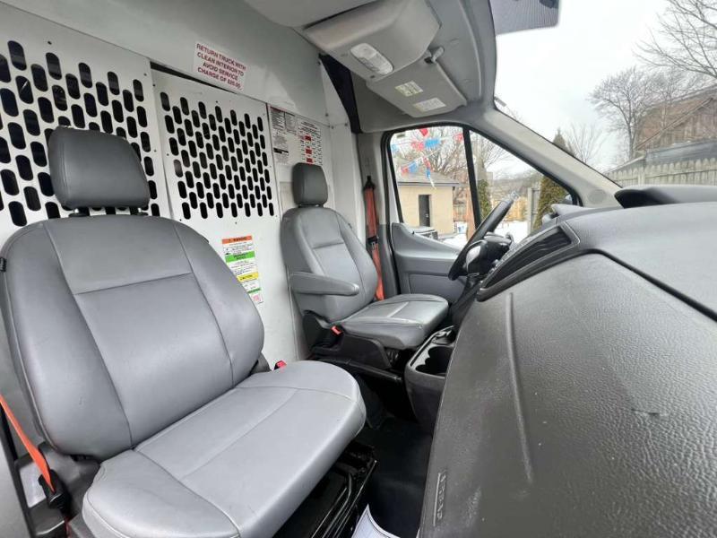 Ford Transit 150 Van Med. Roof w/Sliding Pass. 148-in. WB 2019
