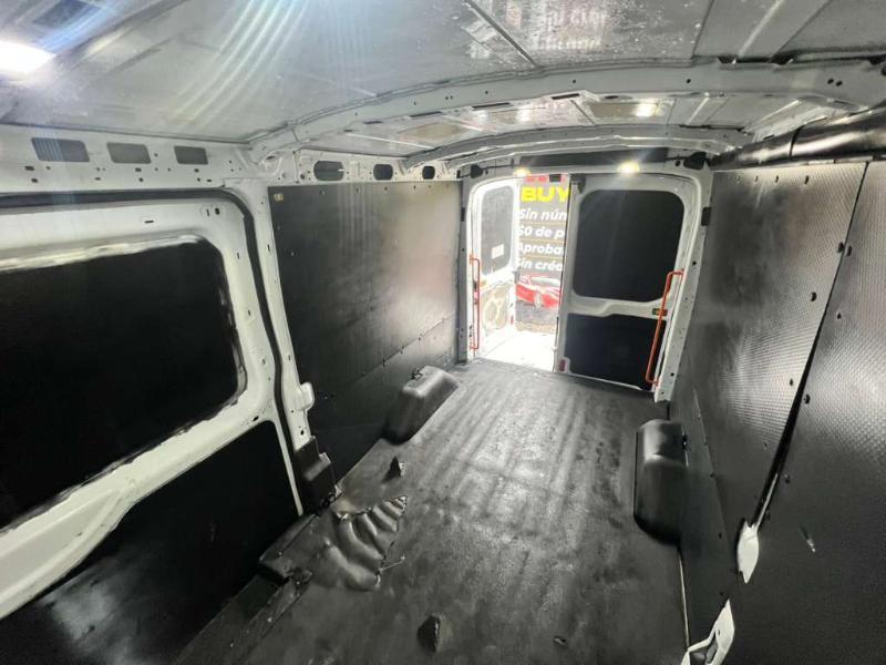 Ford Transit 150 Van Med. Roof w/Sliding Pass. 148-in. WB 2019