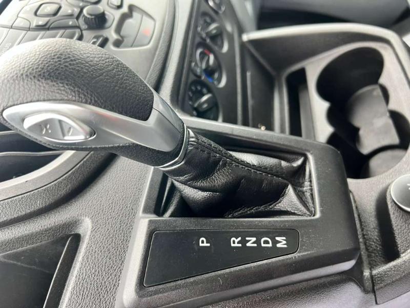 Ford Transit 150 Van Med. Roof w/Sliding Pass. 148-in. WB 2019