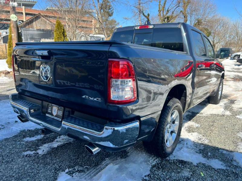 RAM 1500 Big Horn Crew Cab SWB 4WD 2020