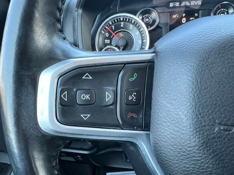 RAM 1500 Big Horn Crew Cab SWB 4WD 2020