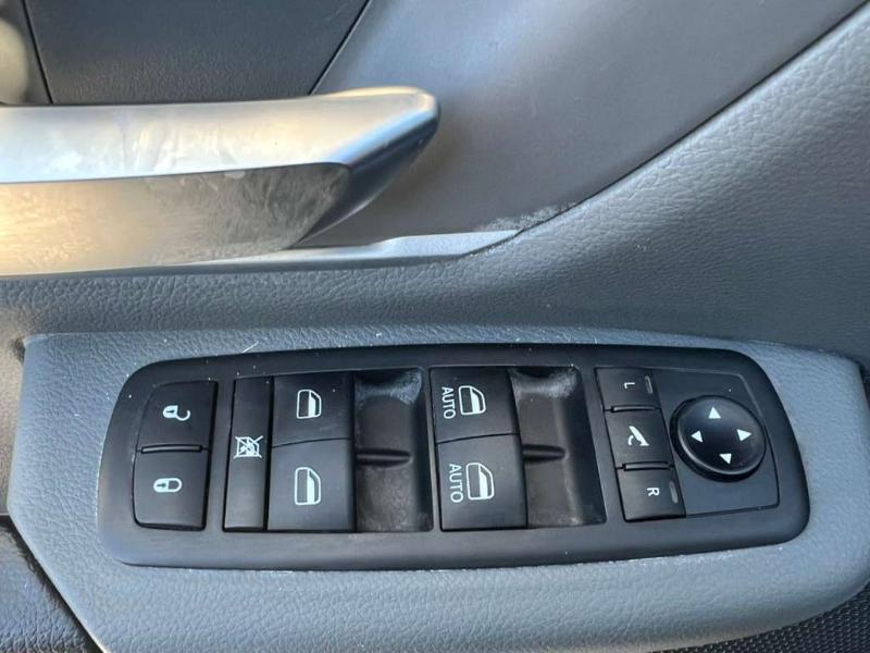 RAM 1500 Big Horn Crew Cab SWB 4WD 2020