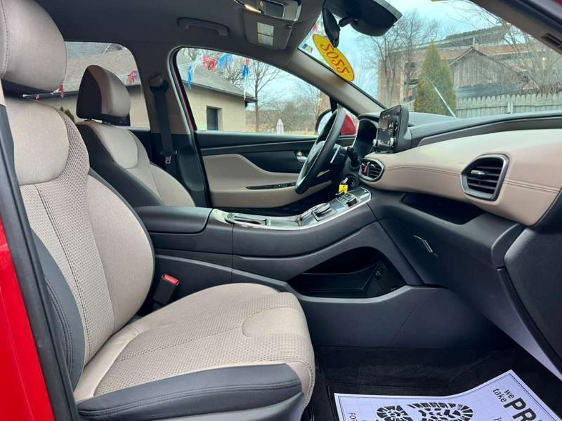 Hyundai Santa Fe SE AWD 2022