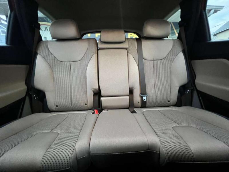 Hyundai Santa Fe SE AWD 2022