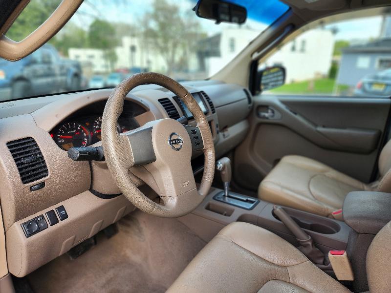 Nissan Frontier LE Crew Cab Long Bed 4WD 2008