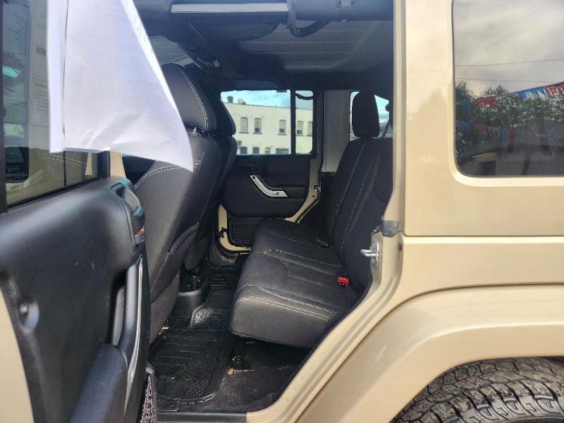 Jeep Wrangler Unlimited Sahara 4WD 2016