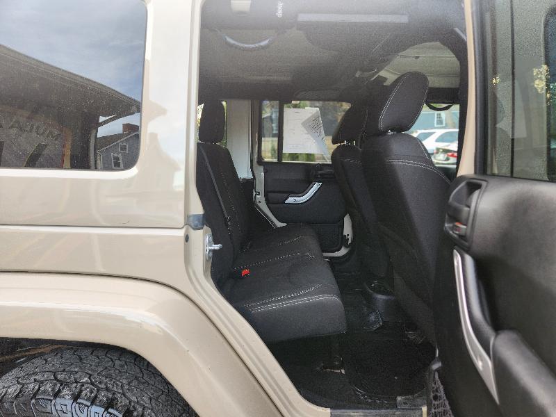 Jeep Wrangler Unlimited Sahara 4WD 2016