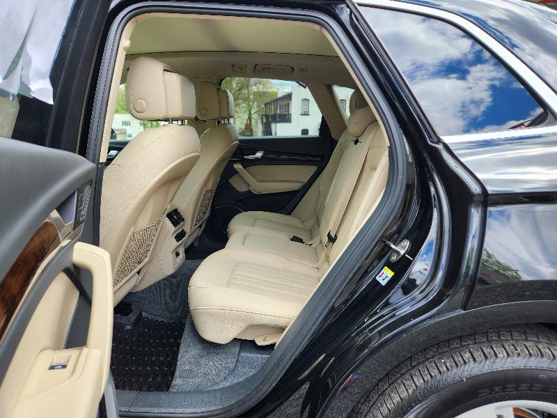 Audi Q5 2.0T Premium Plus quattro 2018