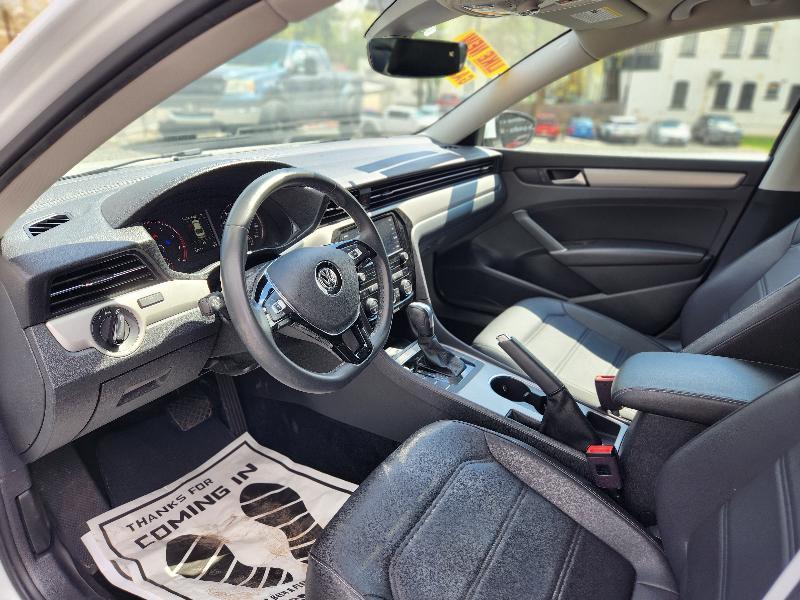 Volkswagen Passat SE 2022