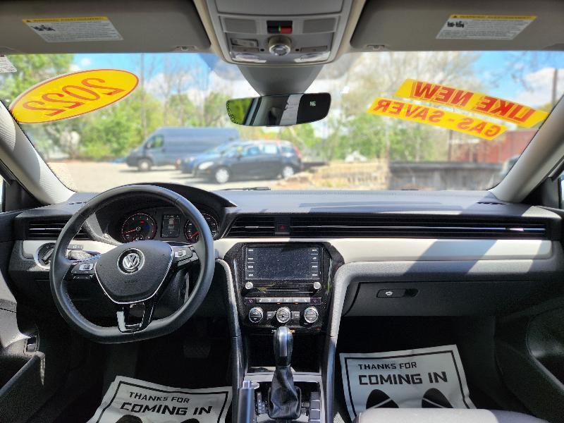 Volkswagen Passat SE 2022