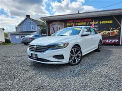 2022 Volkswagen Passat 