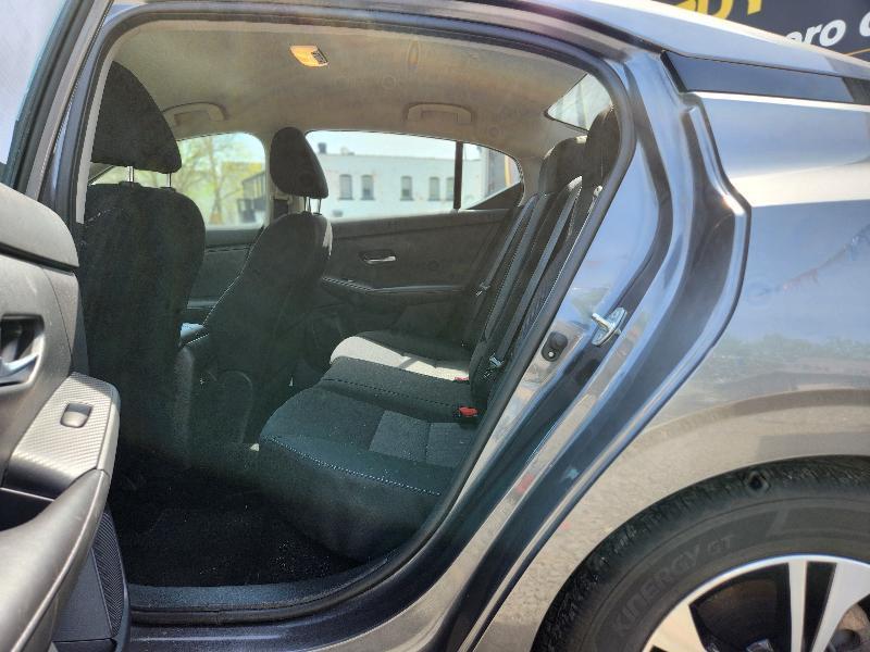 Nissan Sentra SV 2022