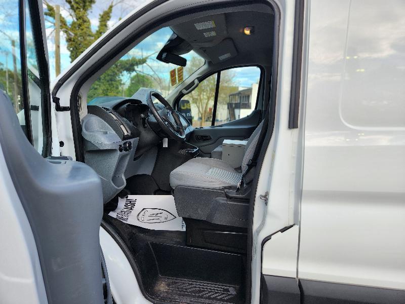 Ford Transit 350 Van Low Roof w/Sliding Pass. 148-in. WB 2018