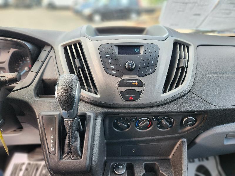 Ford Transit 350 Van Low Roof w/Sliding Pass. 148-in. WB 2018