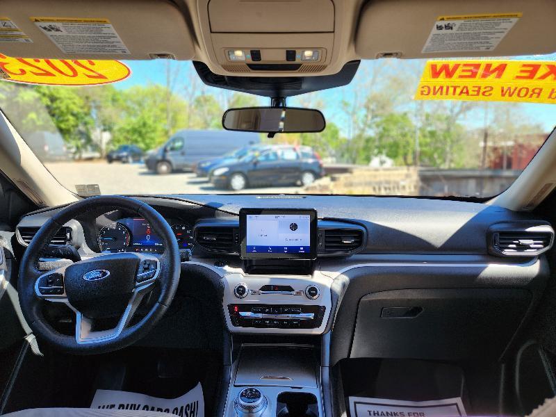 Ford Explorer XLT AWD 2023