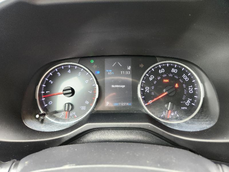 Toyota RAV4 LE 2020