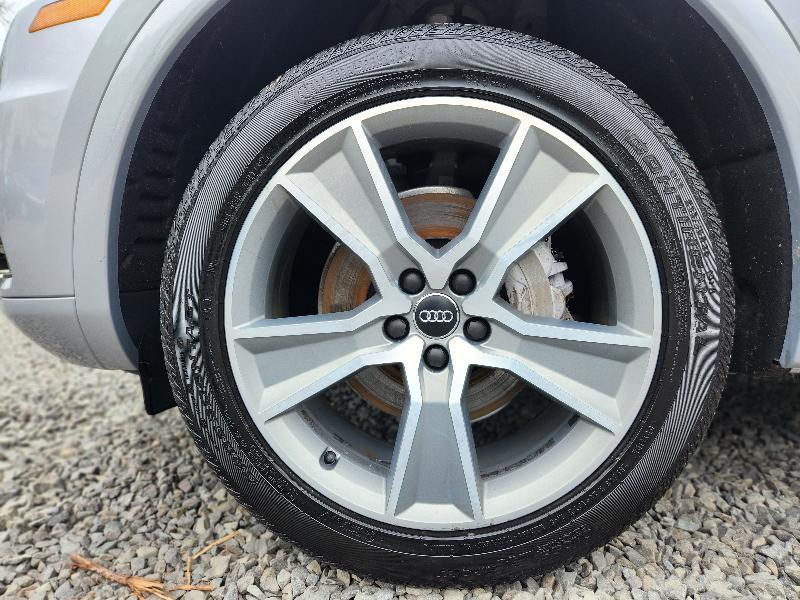 Audi Q5 2.0T Premium Plus quattro 2020