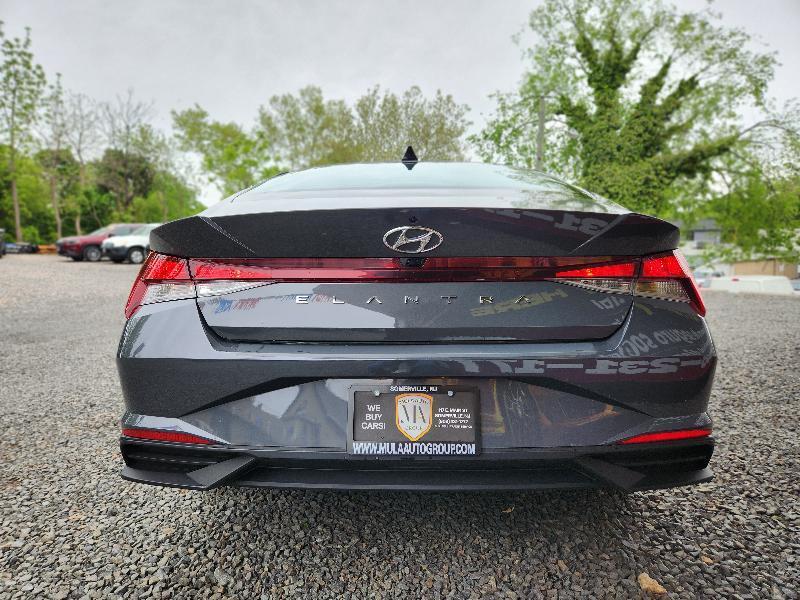 Hyundai Elantra SEL 2023