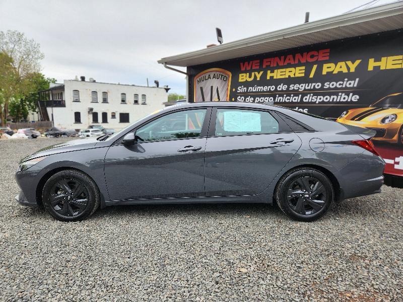 Hyundai Elantra SEL 2023