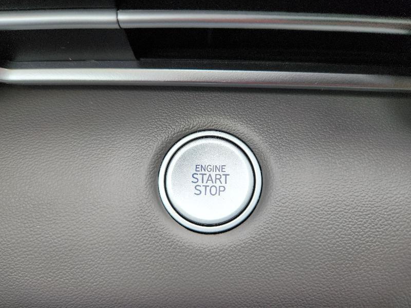 Hyundai Elantra SEL 2023