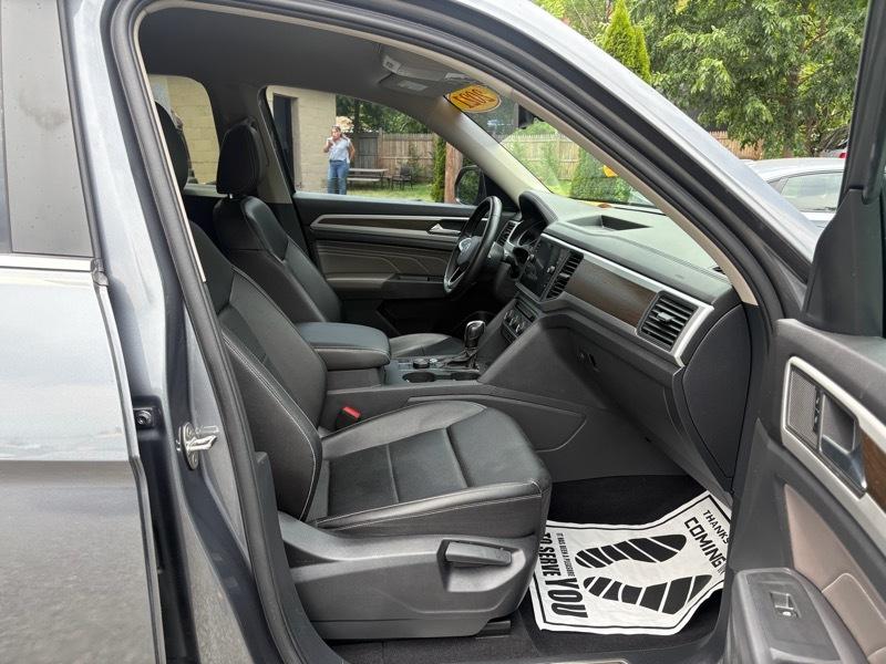 Volkswagen Atlas V6 SE w/Technology 4MOTION 2021