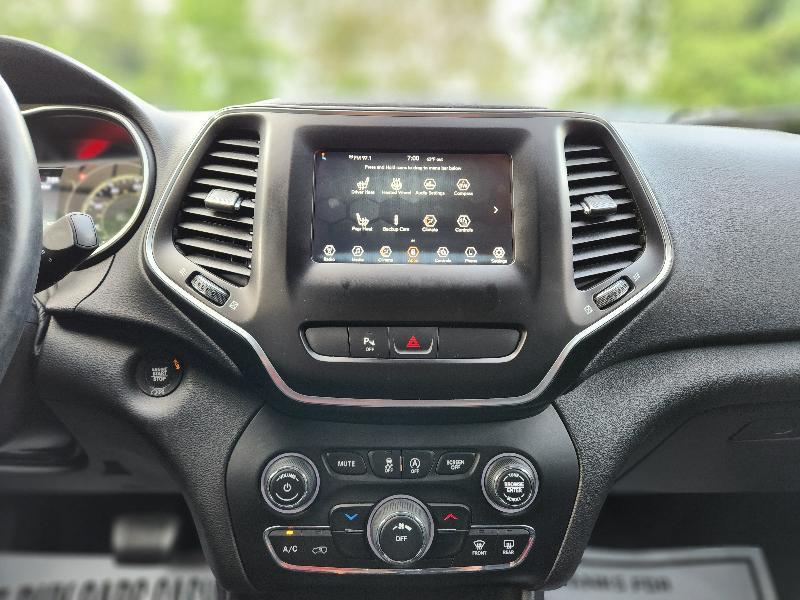 Jeep Cherokee Latitude Plus 4WD 2019