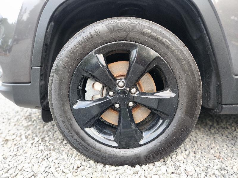 Jeep Cherokee Latitude Plus 4WD 2019