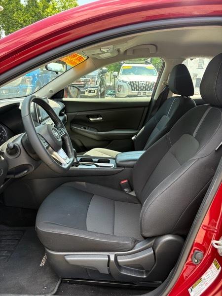 Nissan Sentra SV 2023